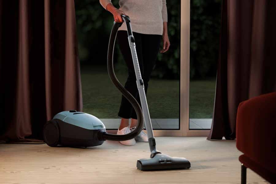 How-to-use-vacuum-cleaner-(1).jpg