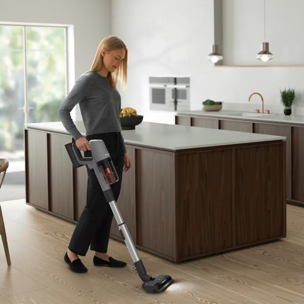 how-to-clean-car-with-vacuum-cleaner-3