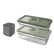 Vacuum pump starter kit with food containers