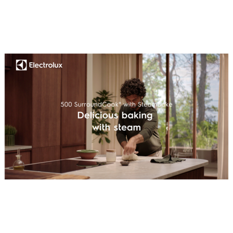 60cm 600 SenseCook SteamBake built-in single steam oven with 71L capacity