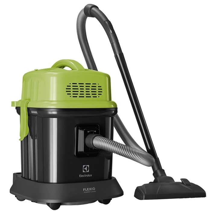 Flexio Power wet and dry vacuum cleaner Z823 Electrolux Singapore