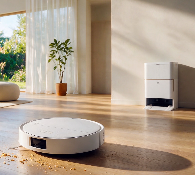 Introducing the new UltraReach Robot Vacuum Cleaner