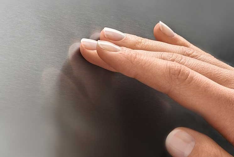 Fingerprint-free finish