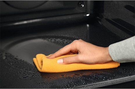 Easy, natural steam cleaning